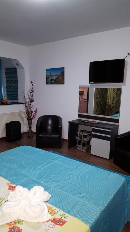 Garsoniera Lägenhet Bukarest Exteriör bild