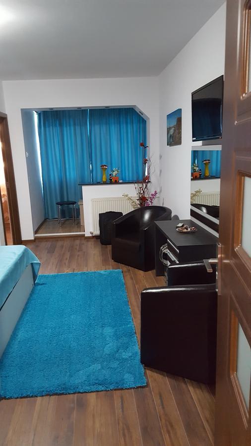 Garsoniera Lägenhet Bukarest Exteriör bild